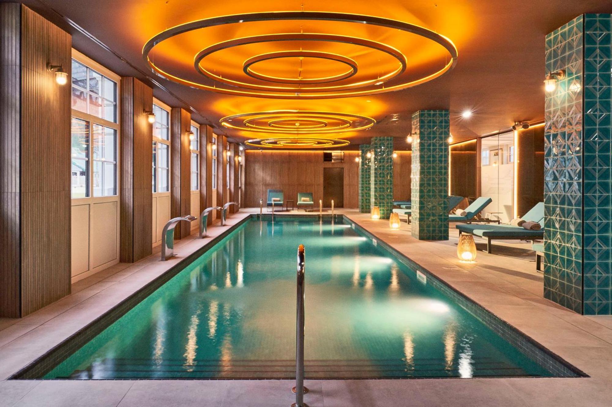 Canfranc Estacion, A Royal Hideaway Hotel - Gran Lujo Εξωτερικό φωτογραφία The spa at The Ivy Spa